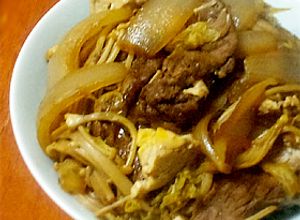 新玉ねぎで♪簡単☆美味しい〜すき焼き丼-レシピのメイン写真