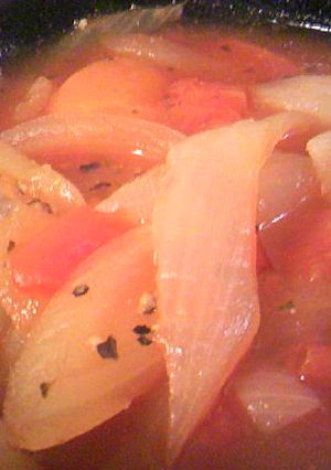 スパムと玉葱と人参のにんにくトマト煮-レシピのメイン写真