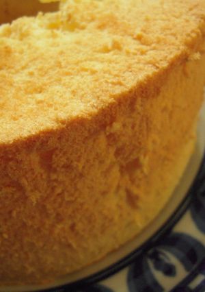 シフォンケーキ(全卵使用)-レシピのメイン写真