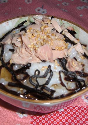 ツナと塩昆布のお茶漬け-レシピのメイン写真