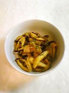 しめじとベーコンのカレー醤油炒め♪-レシピのメイン写真