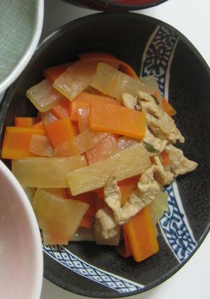 ★時短★　しょうが風味♪大根＆人参の煮物-レシピのメイン写真