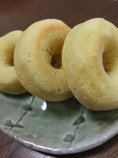 林檎入りふんわり焼きドーナツ-レシピのメイン写真