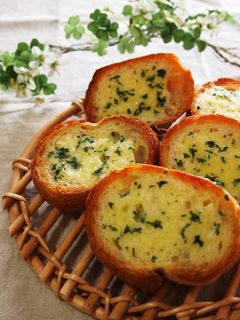 超~お手軽!ガーリックトースト-レシピのメイン写真