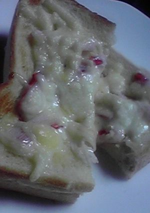 朝食に♪超簡単☆カニマヨトースト-レシピのメイン写真