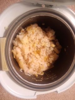 エリンギと梅の炊き込み御飯-レシピのメイン写真