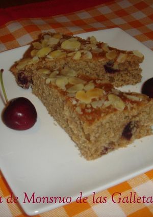 クランベリーとアーモンドのケーキ-レシピのメイン写真
