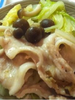 楽ウマ★白菜と豚肉の蒸し鍋-レシピのメイン写真