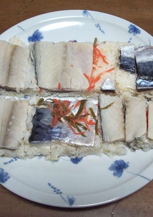かんたん押し寿司(しめ鯖セット利用)-レシピのメイン写真