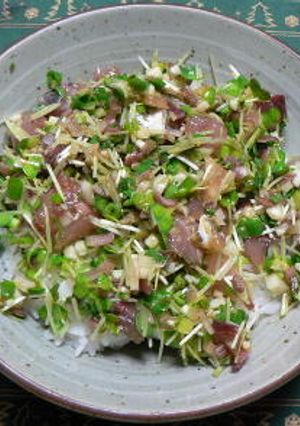 香味野菜たっぷりの鰺のたたき丼-レシピのメイン写真