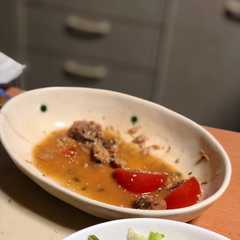 รูปของ トマトとサバ味噌煮缶詰和え