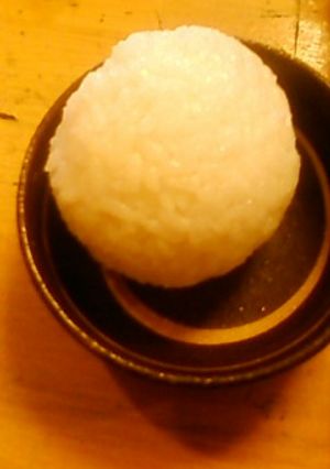 まん丸おにぎりの作り方-レシピのメイン写真