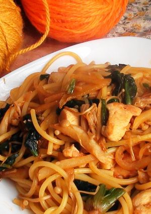 鶏の胸肉とほうれんそうのパスタ-レシピのメイン写真