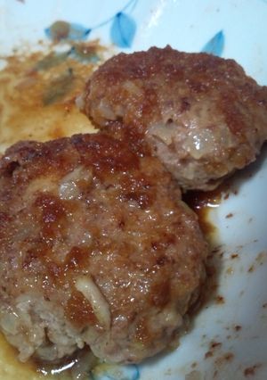 子供もﾊﾟｸﾊﾟｸ♪柔らかハンバーグ-レシピのメイン写真