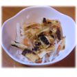 青じそドレ+一味唐辛子でピリ辛サラダ