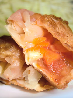 余った餃子の皮で一口ピザ-レシピのメイン写真