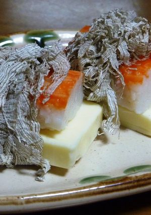 1分でスピードおつまみ！とろろ昆布チーズ-レシピのメイン写真