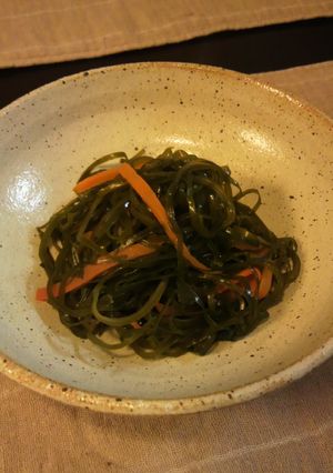 簡単&節約☆切りこんぶとニンジンの炒め煮-レシピのメイン写真
