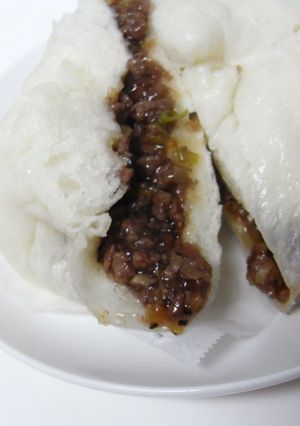 おウチで簡単ッ！！ジュ～シ～肉まんっ♪-レシピのメイン写真