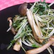 水菜のバルサミコゆずコショー炒め