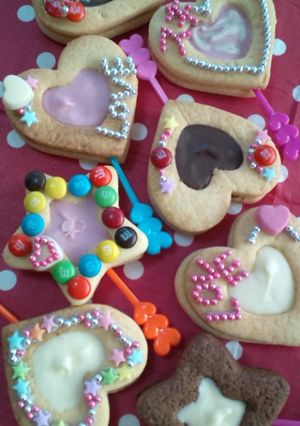 バレンタイン☆デコ☆チョコサンドクッキー-レシピのメイン写真