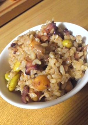 適当きのことお豆のたこ混ぜご飯-レシピのメイン写真
