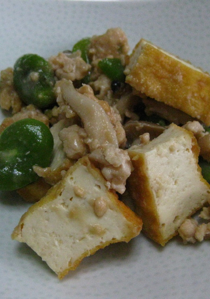 そら豆としめじと厚揚げの鶏そぼろ味噌-レシピのメイン写真