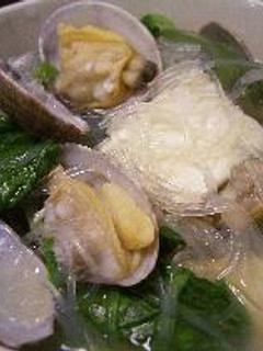 アサリとホウレンソウ、春雨と豆腐のスープ-レシピのメイン写真