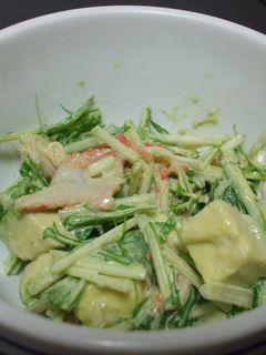 アボカドと水菜のサラダ☆カニカマ和え♪-レシピのメイン写真