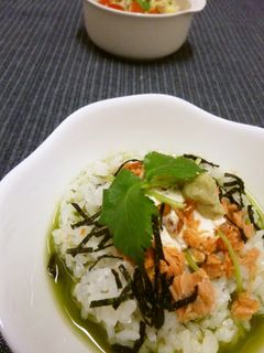 鮭フレ&クリチの変わり茶漬け-レシピのメイン写真