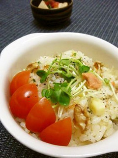 あらほぐし鮭の 簡単洋風混ぜご飯-レシピのメイン写真