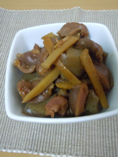 圧力鍋*こんにゃくと砂肝の煮物*-レシピのメイン写真