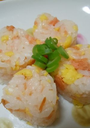 ひとくち鮭たま押し寿司-レシピのメイン写真