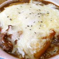 2日目のカレーをドリアにするか？うどんにするか？話し合うチビチビ軍団 カレーの次の日はカレードリアレシピ😋 | TikTok