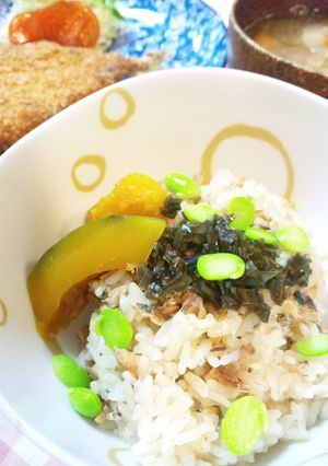 サバみそ煮缶でまぜごはん-レシピのメイン写真