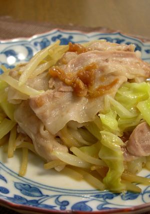 豚肉ともやしの蒸し煮★梅干入り-レシピのメイン写真
