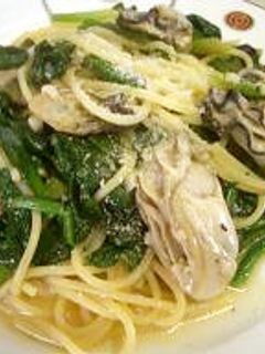 牡蠣とほうれん草のパスタ-レシピのメイン写真