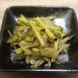 さつまいもと玉ねぎの炒め蒸し