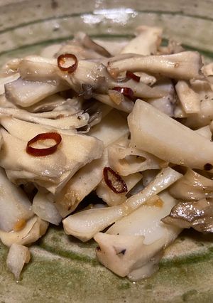 舞茸とれんこんのペペロンチーノ-レシピのメイン写真