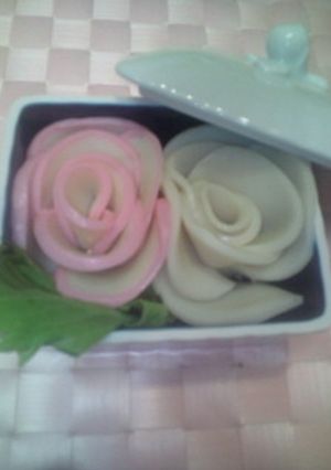 薔薇かまぼこを宝石箱でプレゼント、-レシピのメイン写真
