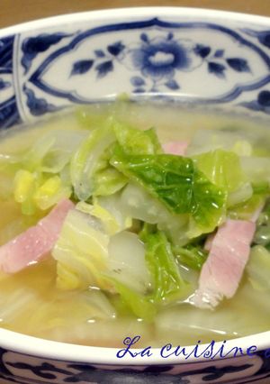 やさしい味☆白菜とベーコンのスープ-レシピのメイン写真
