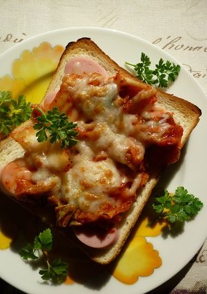 魚肉ソーセージキムチーズトースト-レシピのメイン写真