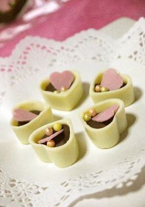 バレンタインに簡単ハートのカップチョコ-レシピのメイン写真