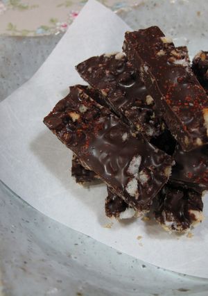 チョコクランチ　～お煎餅で一味のピリッ～-レシピのメイン写真