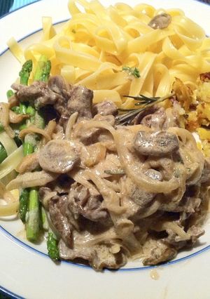 簡単ビーフストロガノフ-レシピのメイン写真