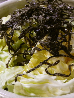 キャベツのつまみ(塩昆布&ごま油)-レシピのメイン写真