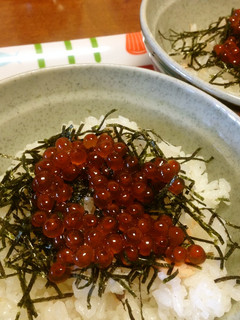 はやい♪ふりかけや混ぜ込みの素といくら丼-レシピのメイン写真
