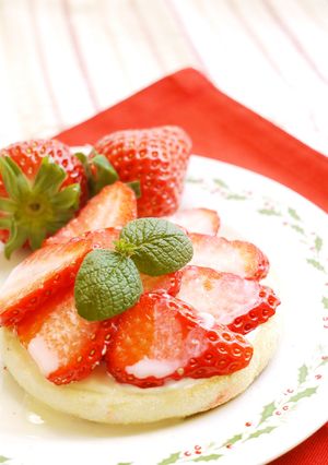 いちご♡クリームチーズのっけトースト-レシピのメイン写真