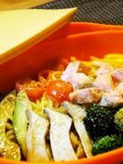 シリコンスチーマーで簡単蒸し麺☆-レシピのメイン写真