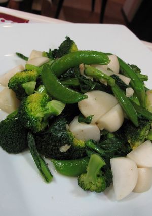 温野菜の蒸し煮 withアンチョビー-レシピのメイン写真